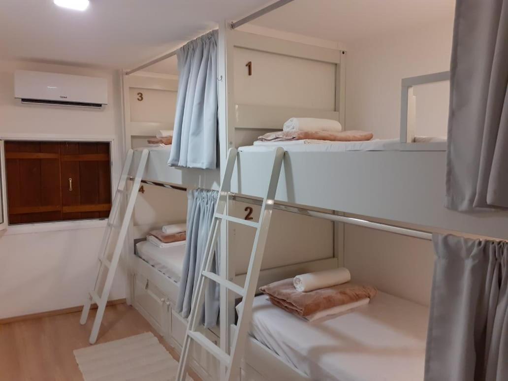 Hostel Central Sao Sebastiao المظهر الخارجي الصورة